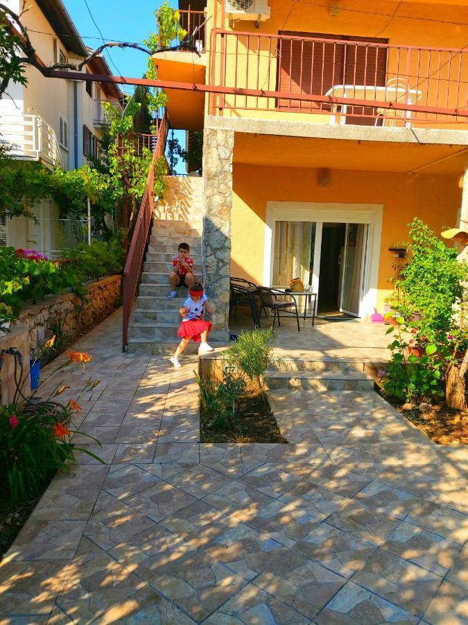 Apartman Arija-Pino Водице Экстерьер фото